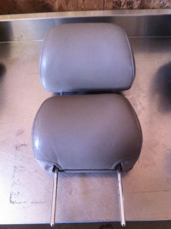 96-02 toyota 4runner / hilux surf leather headrest set for front seats 