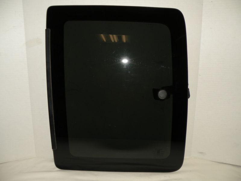 1991-1996 dodge dakota rear quarter glass  left side  aftermarket