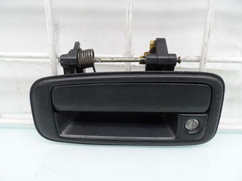 Lh left front driver door handle outer outside door handle toyota corolla 1991