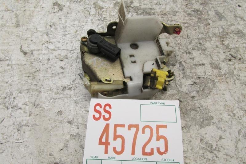 1994 lincoln town car right passenger rear door lock actuator oem 10069