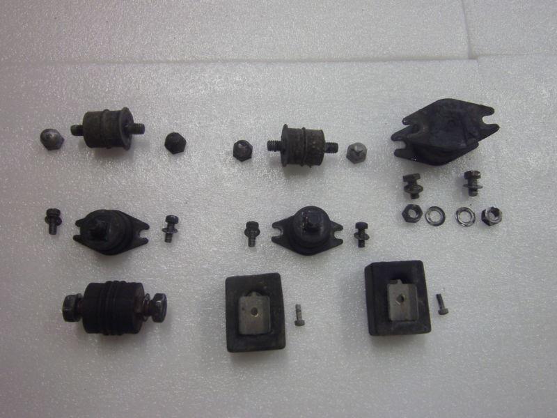 Evinrude motor mounts