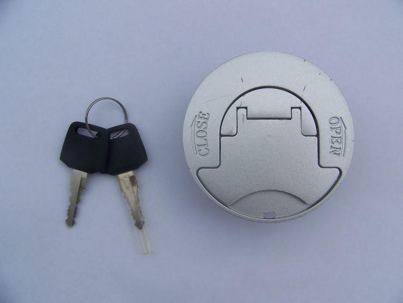 Brand new (nos)  2004-2006 sachs madass locking gas cap with keys