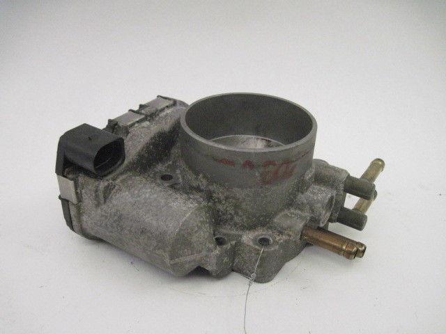 Throttle body audi a4 a6 passat 2000 00 01 02 03 - 05