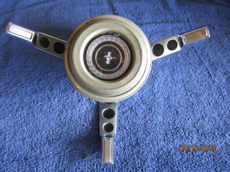 1967 ford mustang steering wheel center with horn button 