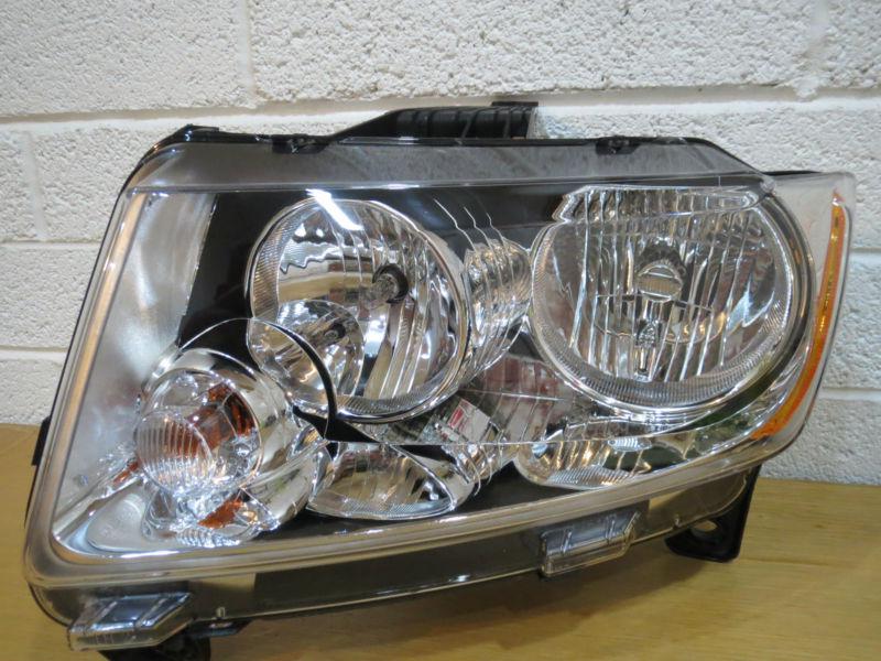 Jeep grand cherokee oem left headlight 2011 2012 2013 