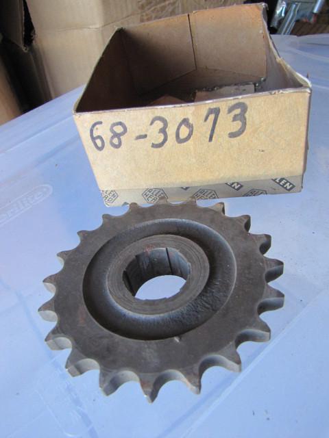 Nos bsa drive sprocket p/n 68-3073 triumph or other british motorcycle