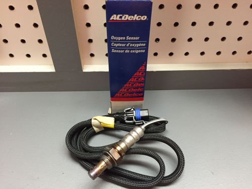 Brand new gm oem 12588274 oxygen sensor-heated (position 3) 213-1703 acdelco