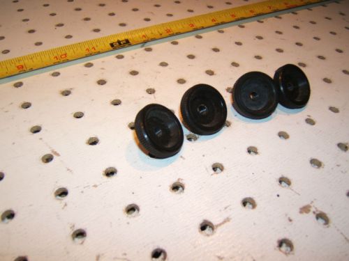 Mercdes w116,114,123, r107 taillight bulb holders black plastic 1 set of 4 nuts