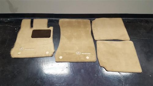 2007 mercedes s600 floor mats