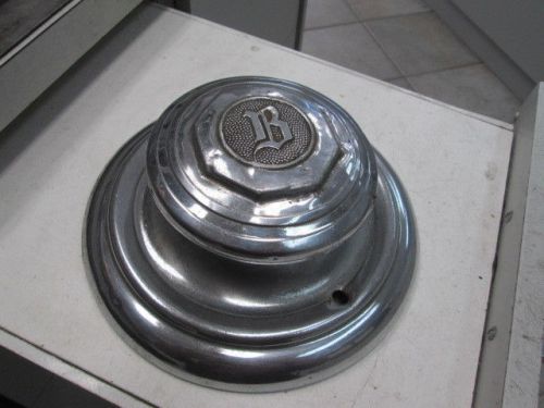 1932 ? buick wire wheel hub cap