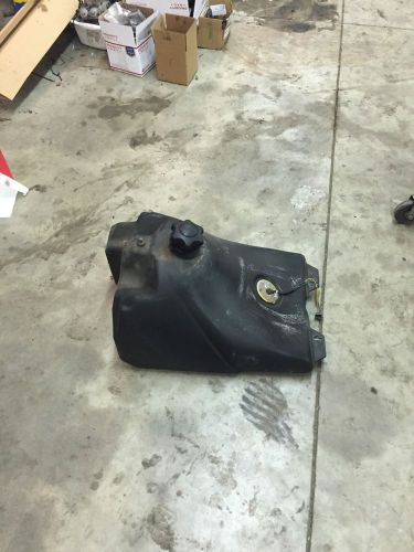 2001 mxz 600 gas tank