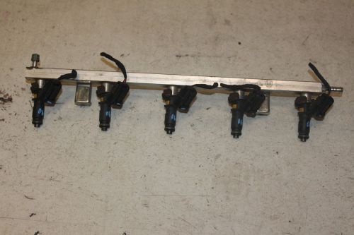 Vw mk5 jetta rabbit beetle 2.5l fuel rail &amp; fuel injector set oem