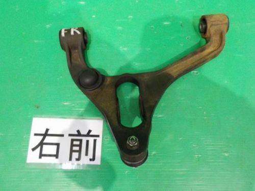 Mitsubishi canter 2012 front right lower arm [0351720]