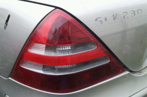 2001-2004 mercedes-benz slk230 r170 driver side tail light