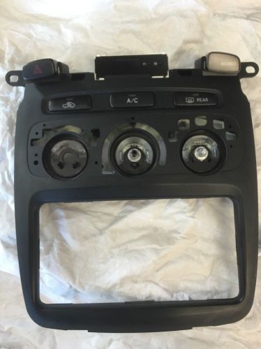 Toyota oem 55904-48110 04207 highlander switches heater ac control.