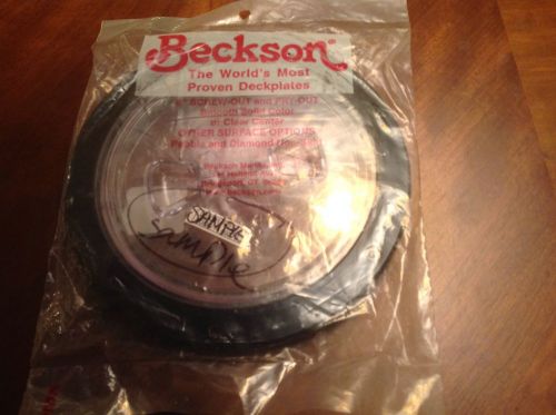 New beckson 6&#034; deckplate screw-out pry-out dp60-b-c black / clear nip