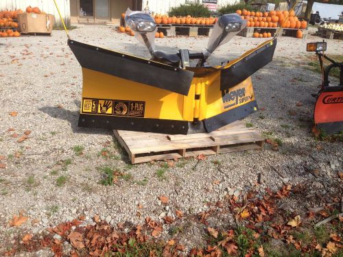 Meyer 8.5&#039; super &#034;v2 snow plow - new