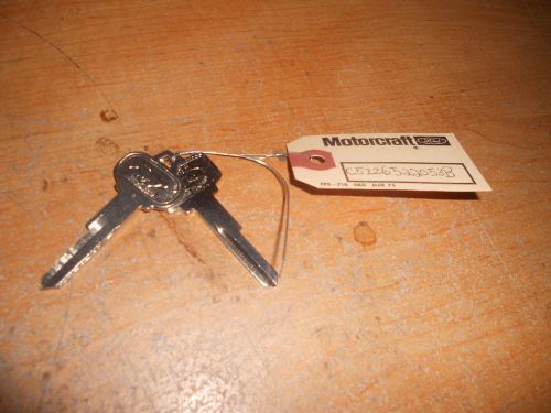 Nos 1964 1/2 1965 1966 ford mustang key set pair