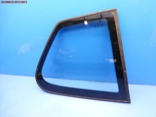 92-95 porsche 968 rear right passenger side corner quarter window glass oem