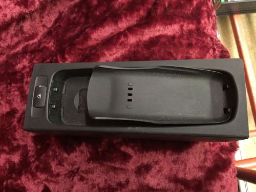 Audi a8 d3 motorola cradle and phone 4e0035721c 4e0 035 721 c 4e0035721c