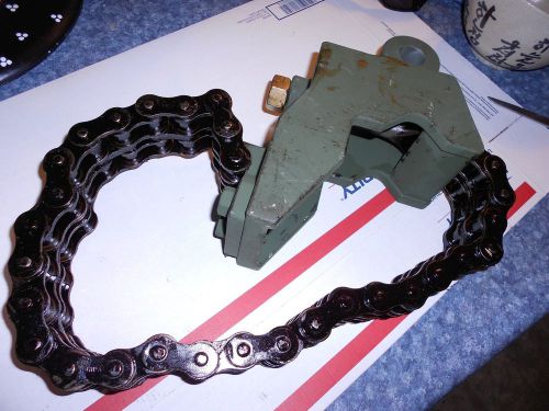 Military vehicle towbar liftin chain clamp 7551068