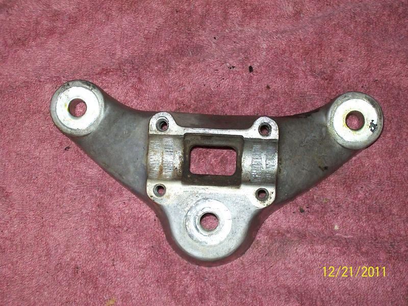 1967 suzuki b105p bearcat vintage handle bar and shock mount 