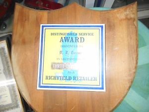 Vintage ritchfield service plaque 35 years