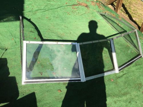 Wellcraft walk thru glass boat  windshield, may fit many boat models