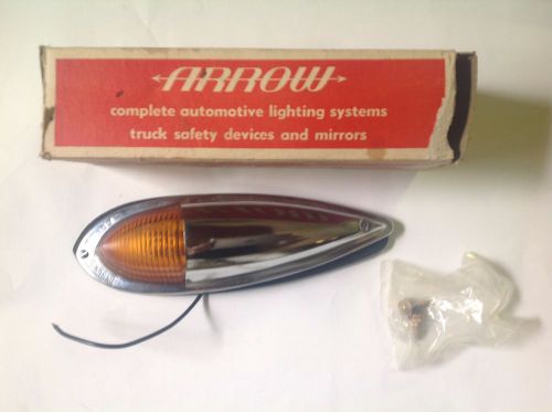 Vintage nos arrow 39 sae clearance marker light p61 amber lens truck semi rv