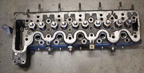 Mercedes cylinder head (magnaflux tested) for om617 na diesel &#039;77-&#039;79