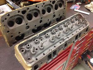 Used gm cylinder heads 57-62 chevy 283 3731554 k956 pair