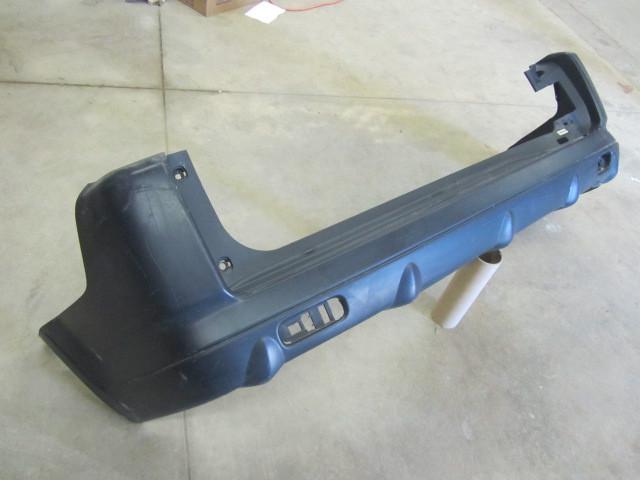 Honda crv 02 03 04 rear bumper cover oem