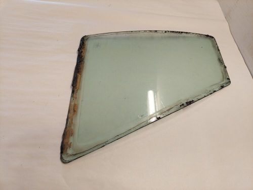 1979-86 ford mustang coupe notchback lh driver side quarter 1/4 window glass