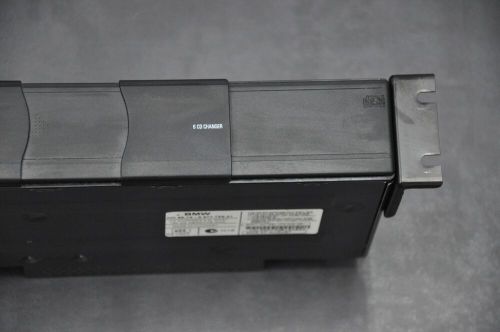 Cd changer bmw e81 e87 e90 e91 6977759 6 compartment disc changer with magazine 8364931-