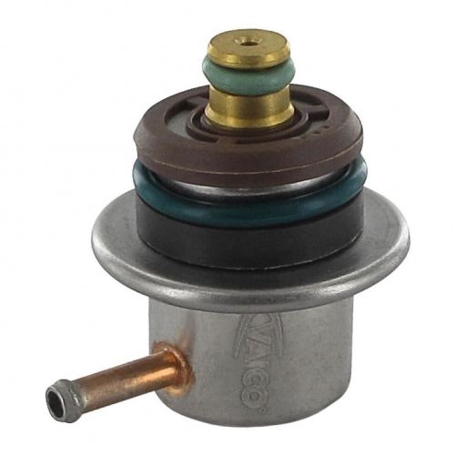 Fuel pressure regulator for audi 100 80 a2 a3 a6 cabriolet 037133035c