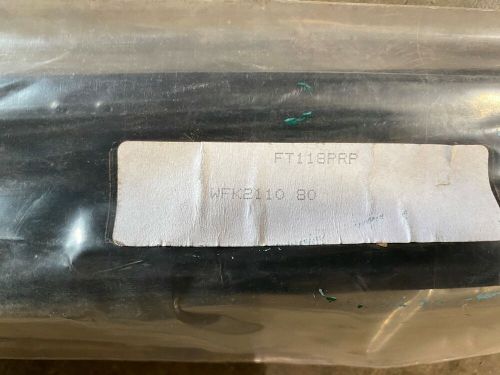 Truck door window beltline weatherstrip sweep seal p/n wfk 2110 80 brand new