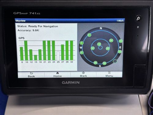 Garmin gpsmap 741xs gps chartplotter display w/ transducer &amp; accessories