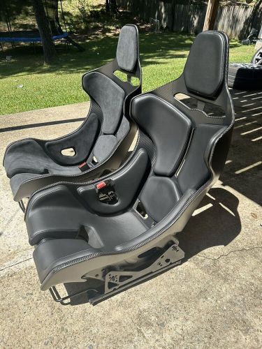 Mclaren senna carbon bucket seats genuine oem