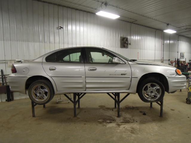 2002 pontiac grand am front door right