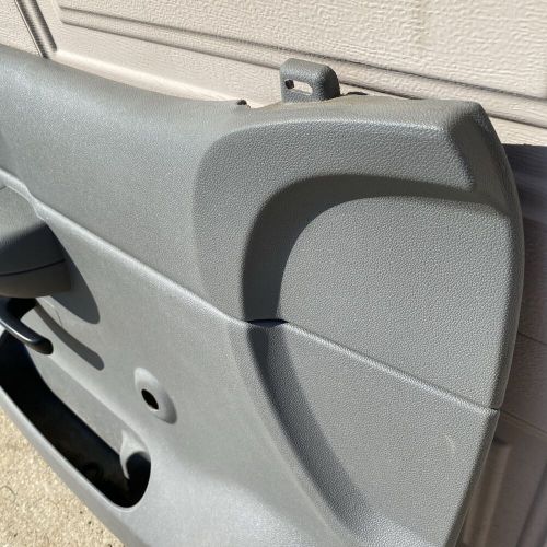 07-09 silverado sierra front driver side manual door panel oem gray lh