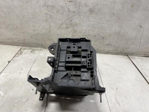 2015 chrysler 200 s battery tray oem+