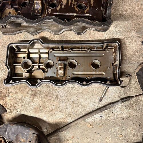 Oem 1990 - 1991 toyota celica 5sfe engine valve cover  2.2l