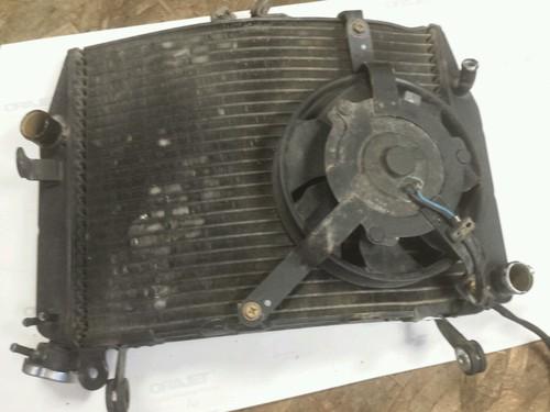 03 through 05 yamaha r6 radiator with cap anf fans r6 radiator 