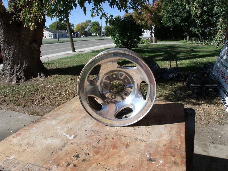 Ford f 150 truck chrome wheel 16 x 8 inch 12 or 14mm lug