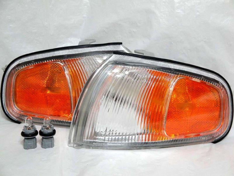 Toyota 95 96 camry corner parking signal side marker light lamp rl h w/bulbs new