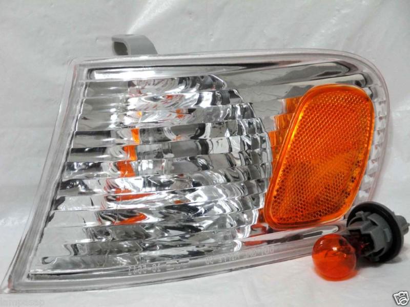 Toyota 01 02 corolla corner turn signal parking light lamp l h w/bulb new