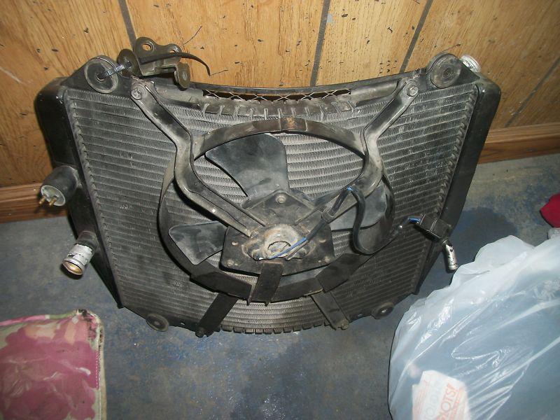 1994 1995 1996 1997 kawasaki zx9 radiator  good condition   off 1995