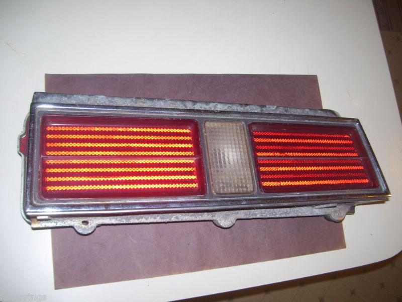 1974 pontiac catalina bonneville rh tail light assy -  guide 2b1 - 5941344 - p62