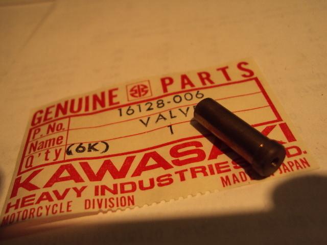 Check valve crankcase     f6 f7 f8 f5 f9 ke250 16128-006 kawasaki nos