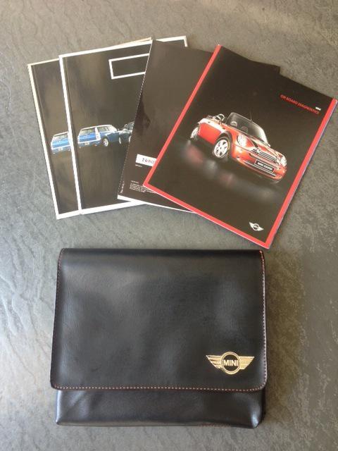  mini cooper owner's manual and case